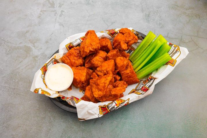 12 Boneless Wings