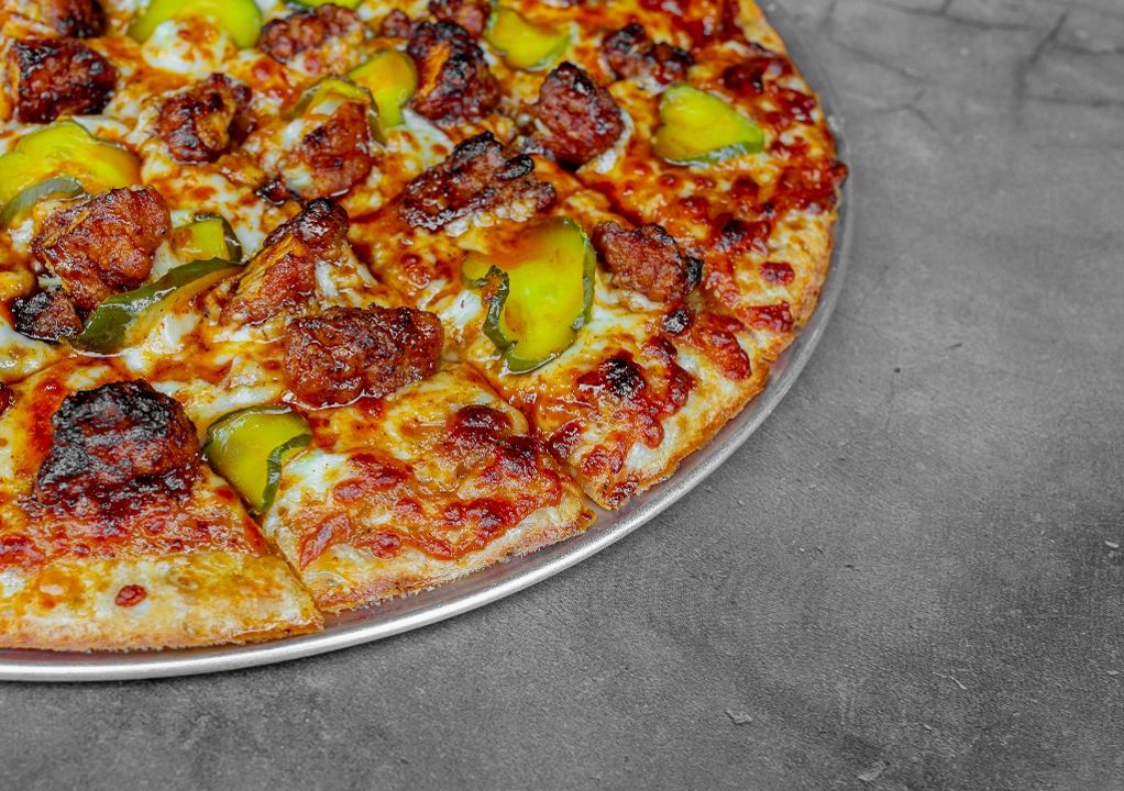 Nashville Hot Chicken Pizza